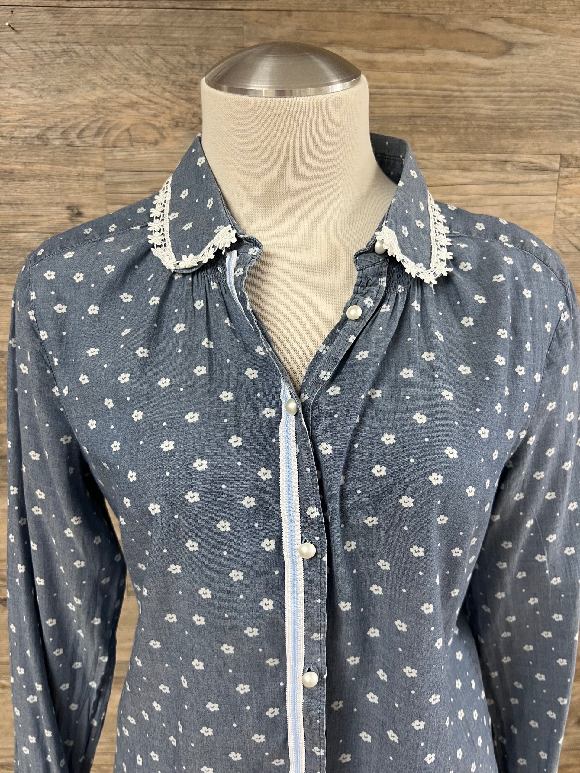 Blue Prairie Blouse Embellished by Trish Size X-Small