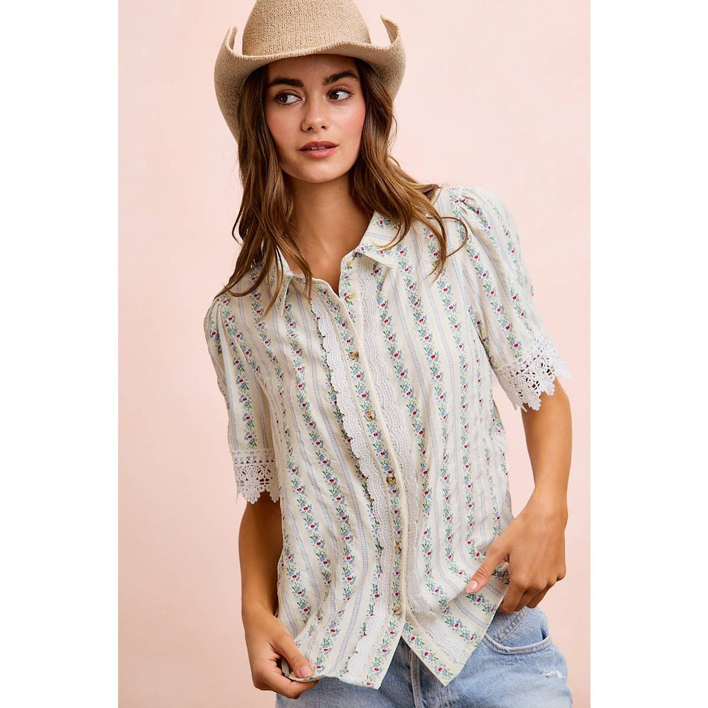 FLORAL WITH CRINKLE RAYON LACE TRIM COLLARED TOP