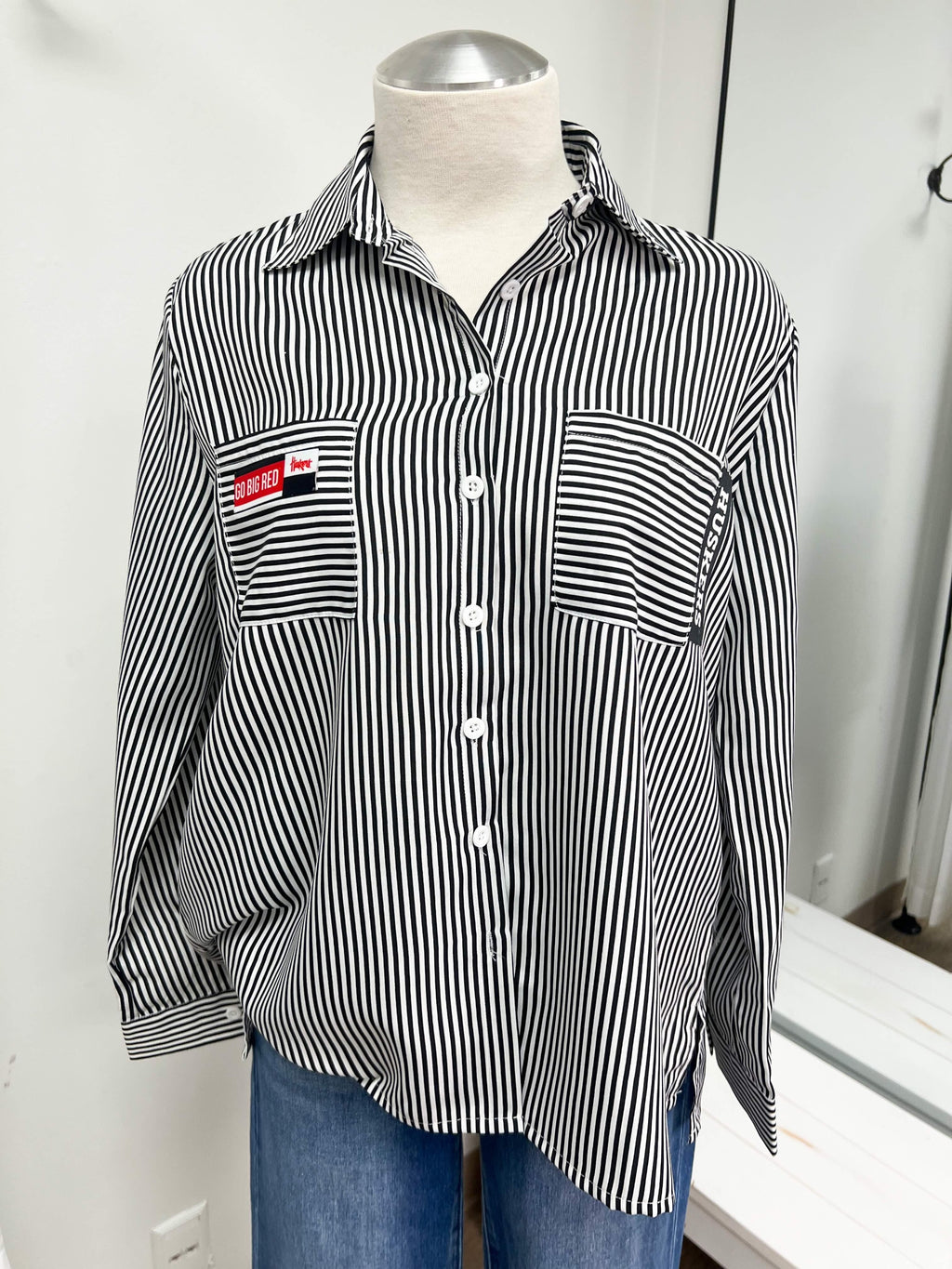 'Go Big Red' Black Striped Button-Down - Size Large