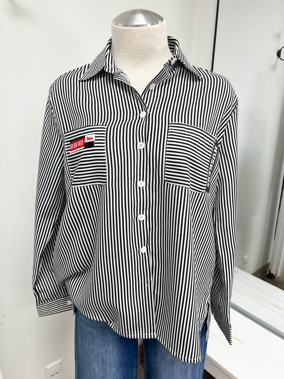 'Go Big Red' Black Striped Button-Down - Size Large