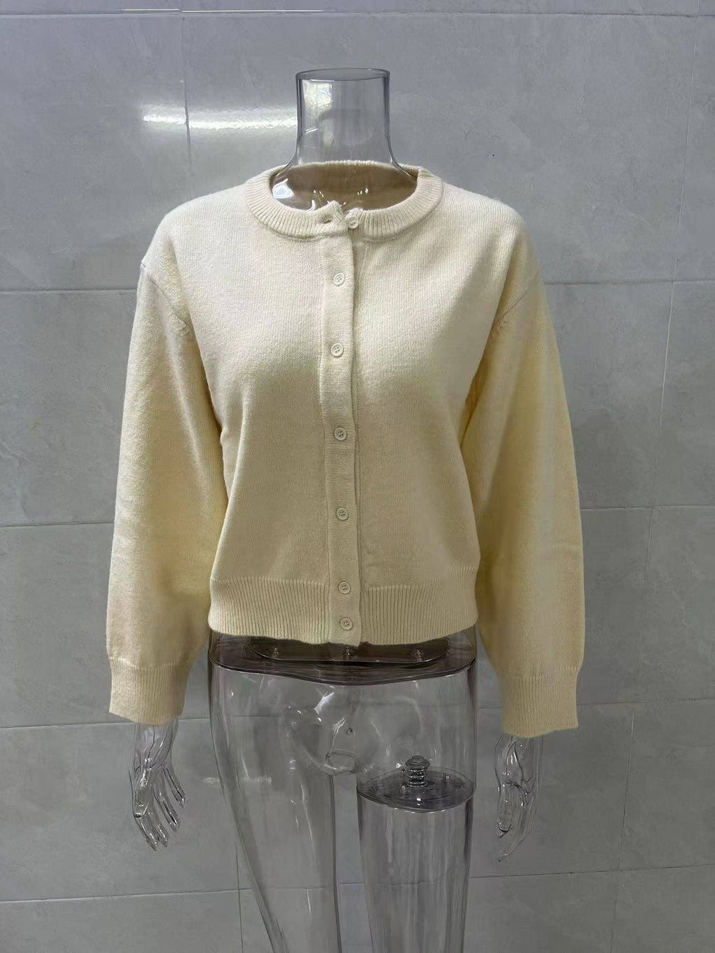 LONG SLEEVED SINGLE BREASTED BUTTER YELLOW CARDIGAN